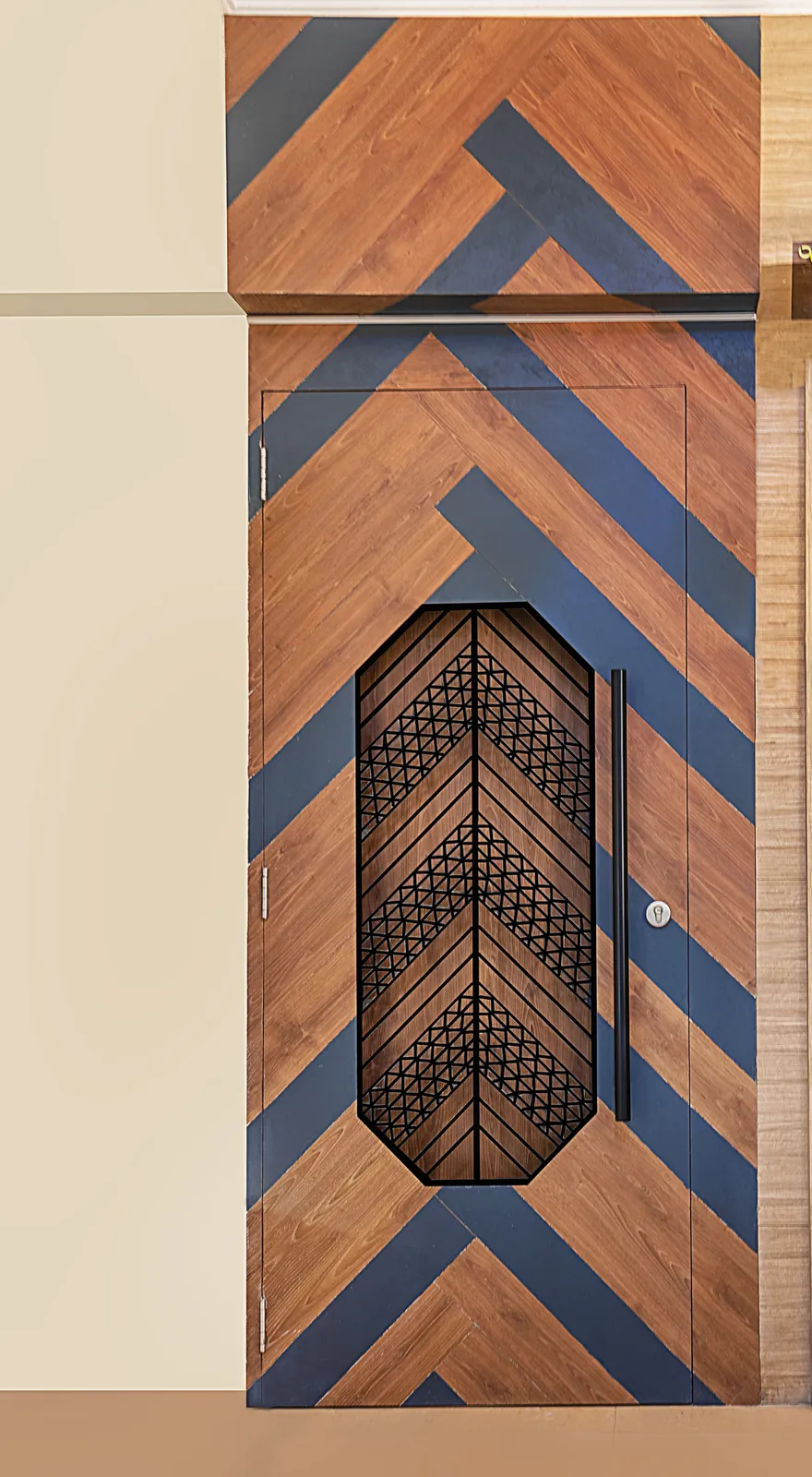 Kalpesh & Teju Residence