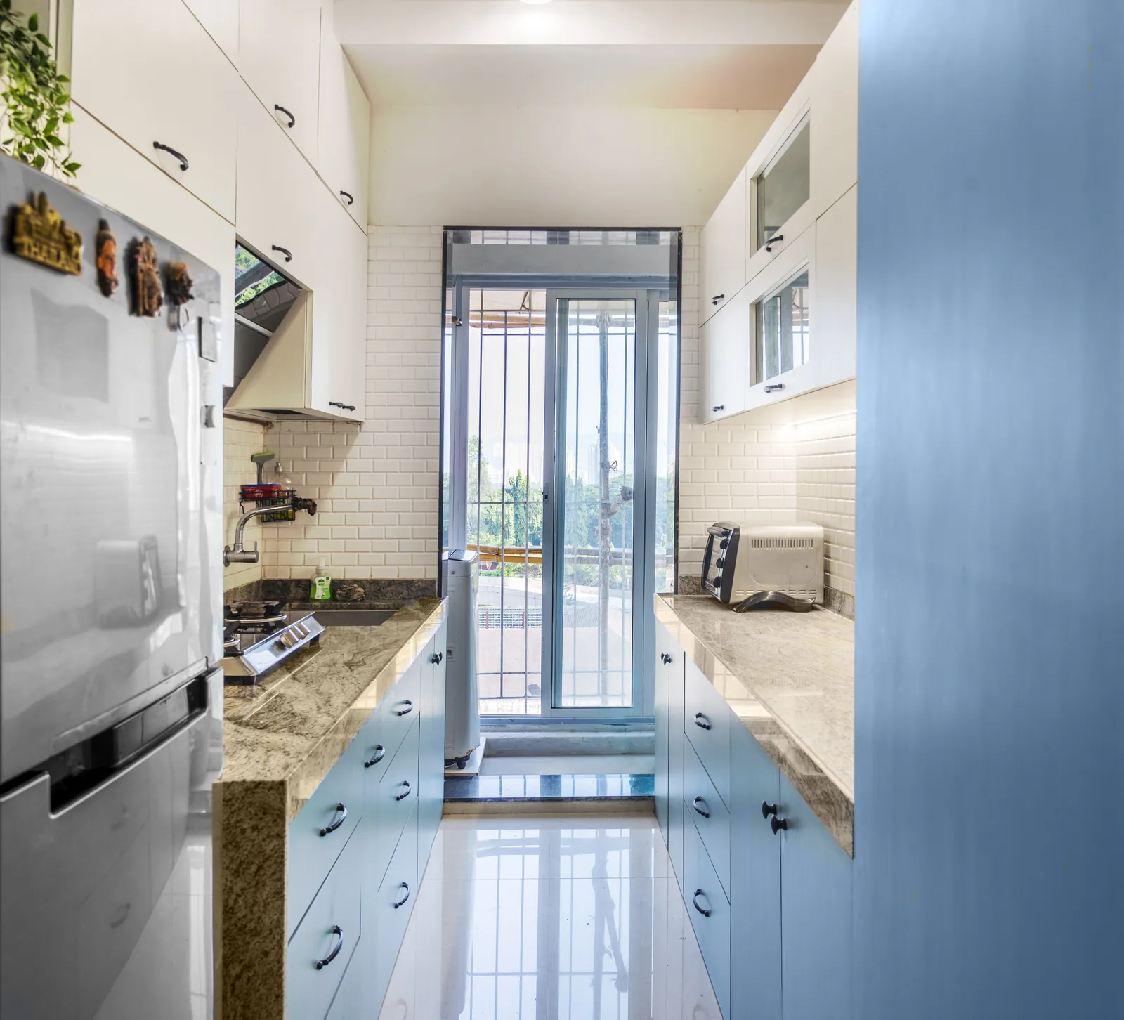 Kalpesh & Teju Residence — Photo 16