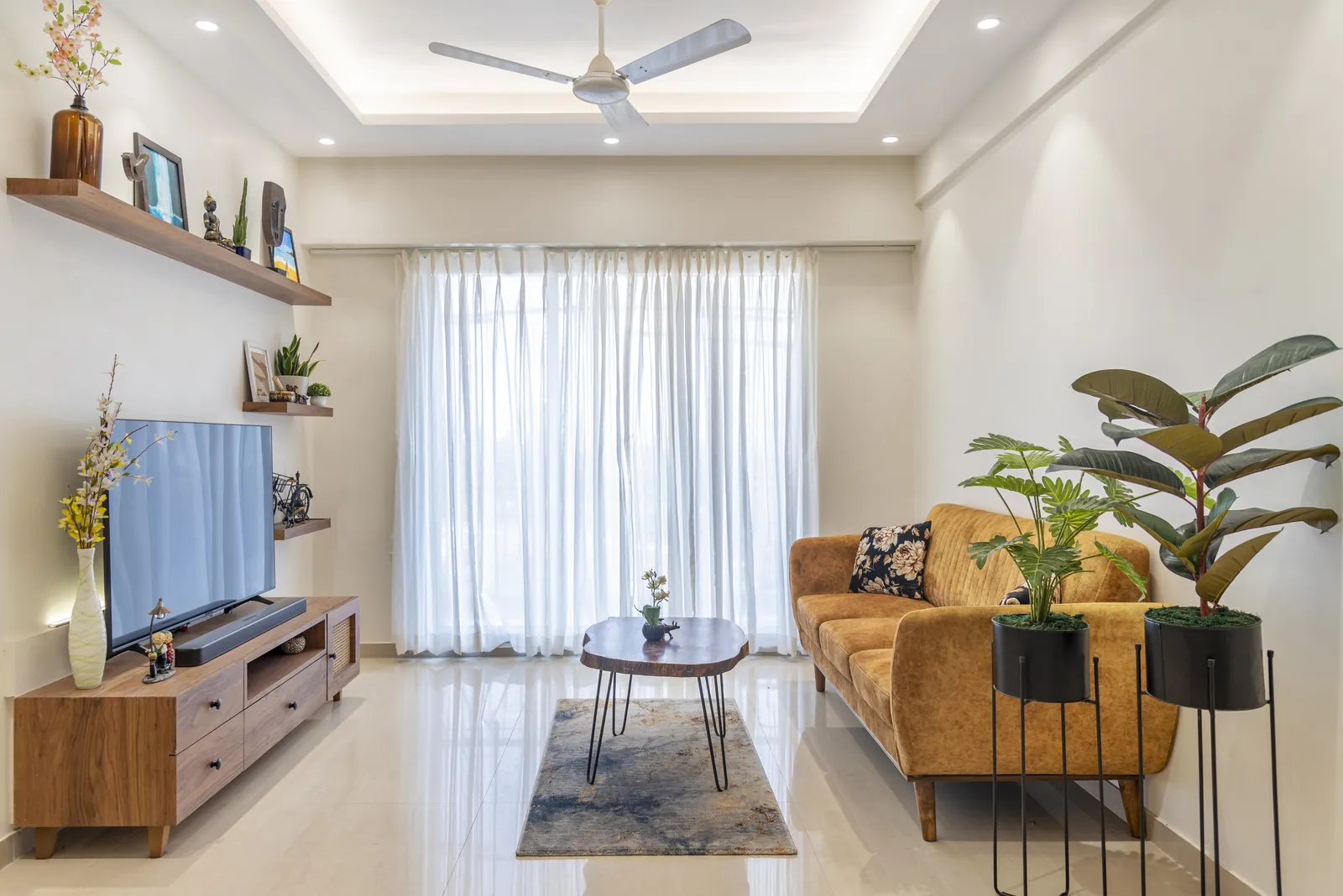 Kalpesh & Teju Residence — Photo 5