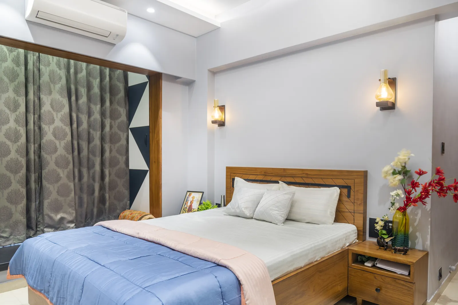 Kalpesh & Teju Residence — Photo 24